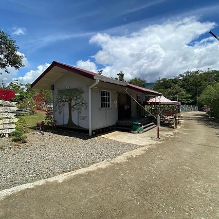 Hotel Spot On 90279 Kinomulok Garden Ranau Esterno foto
