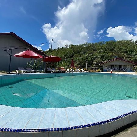 Hotel Spot On 90279 Kinomulok Garden Ranau Esterno foto