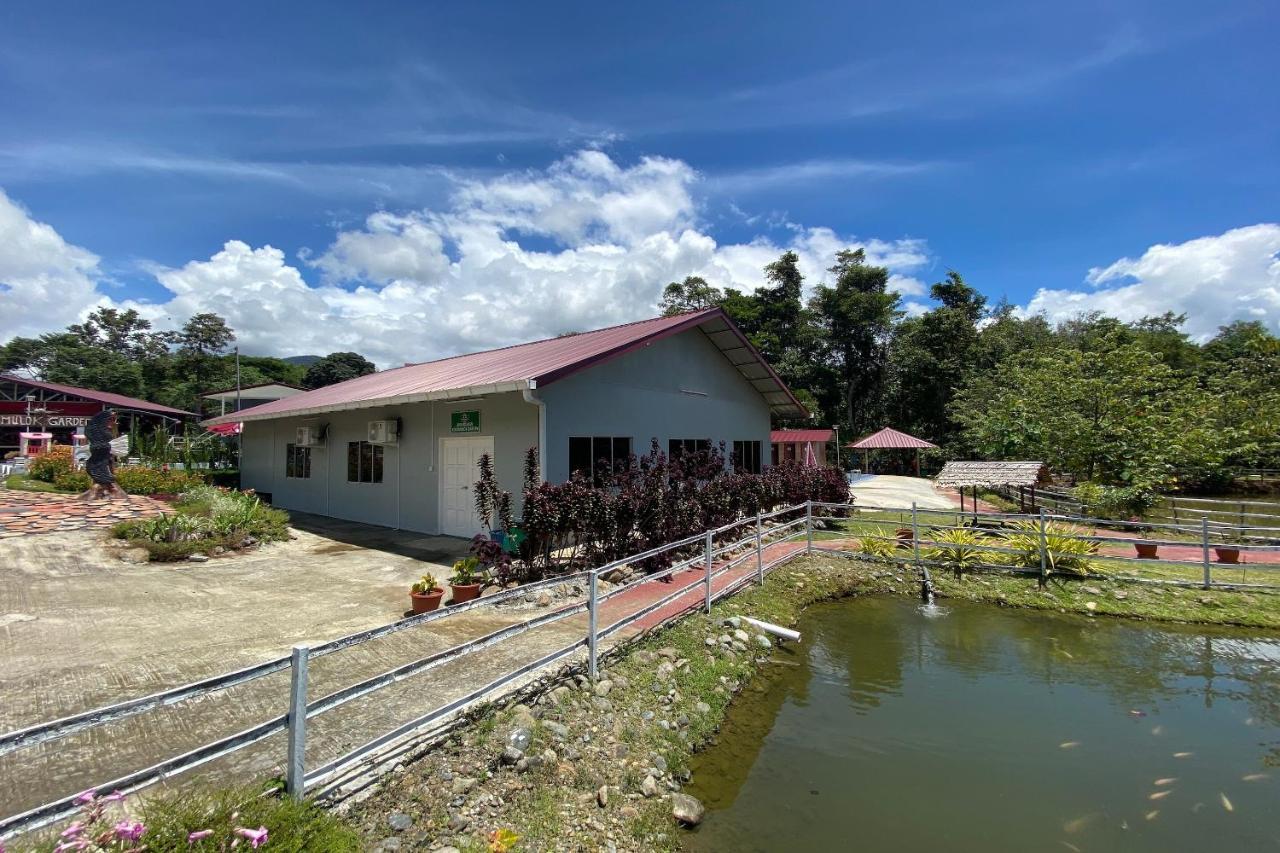 Hotel Spot On 90279 Kinomulok Garden Ranau Esterno foto