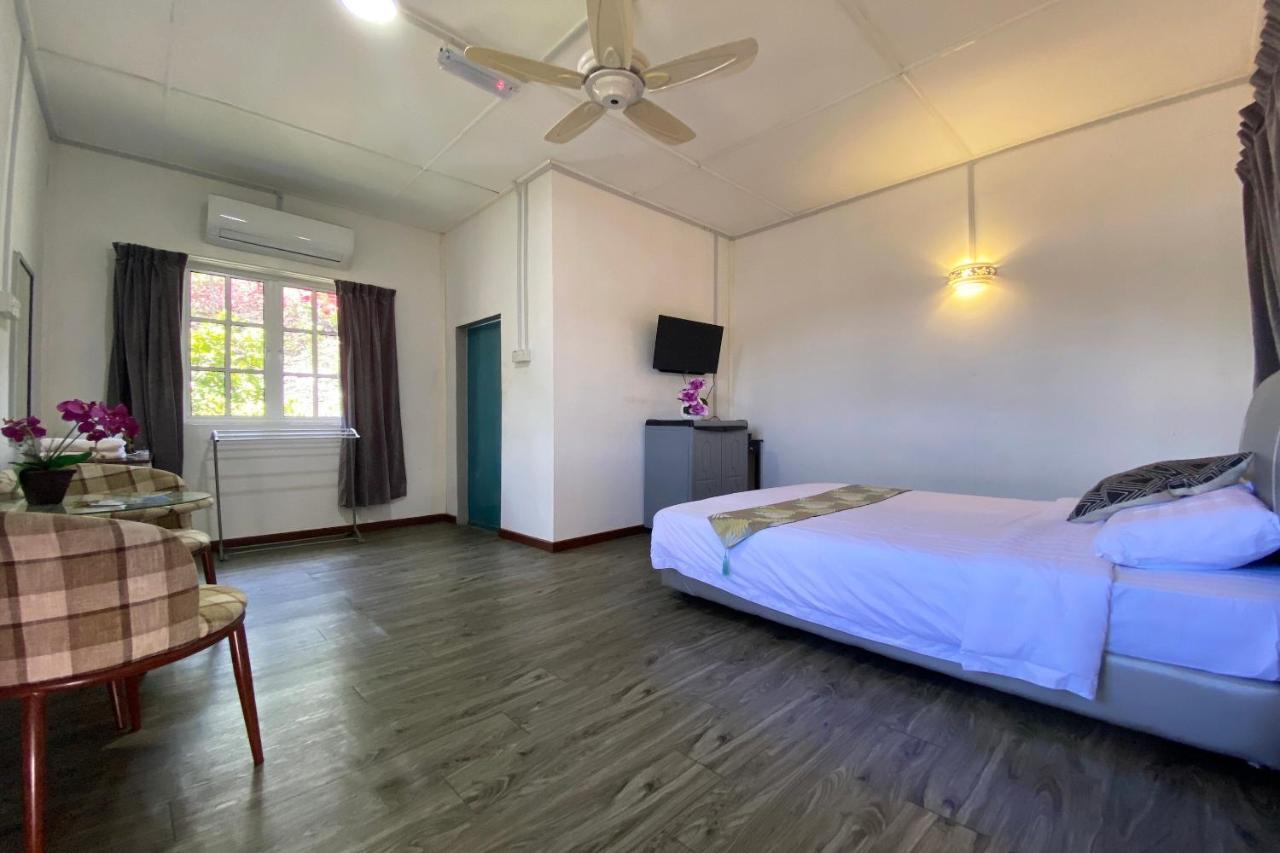 Hotel Spot On 90279 Kinomulok Garden Ranau Esterno foto
