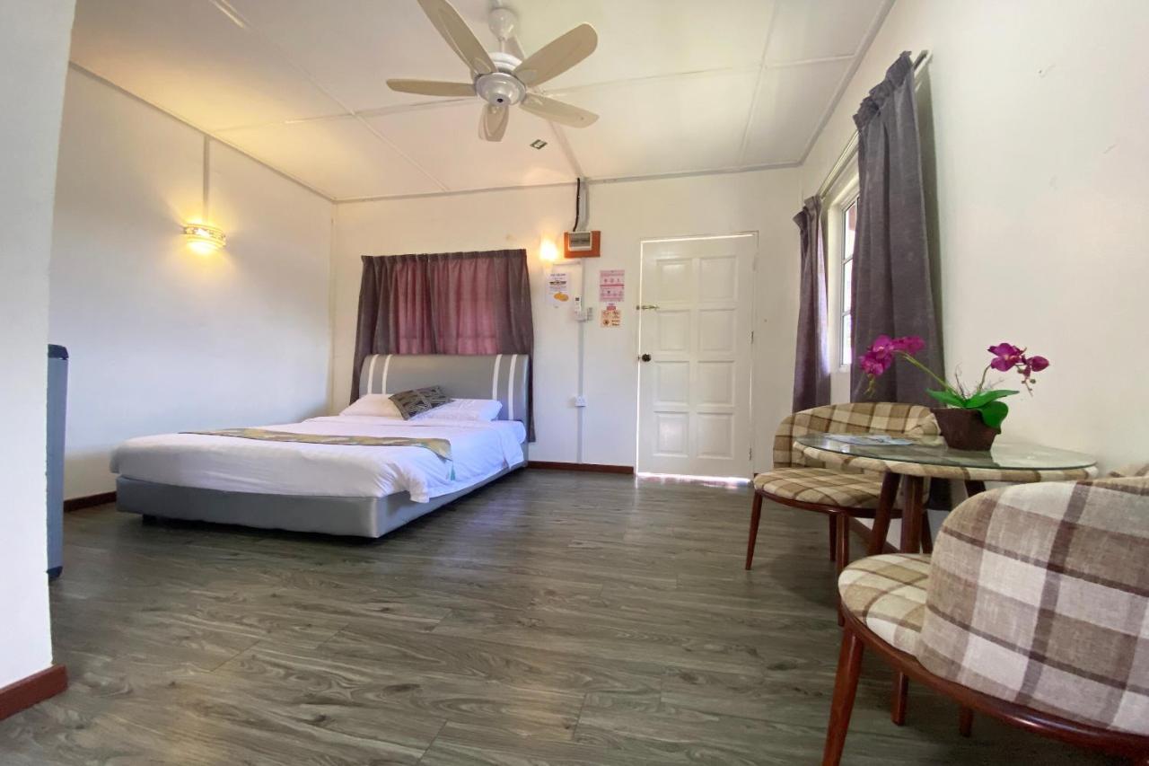 Hotel Spot On 90279 Kinomulok Garden Ranau Esterno foto